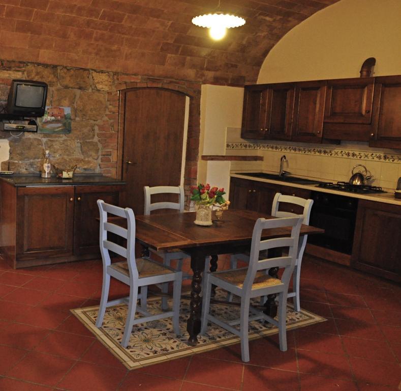 Podere Le Monache มอนตาโยเน ภายนอก รูปภาพ